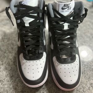 Nike Air Force 1 Black and White Sneakers